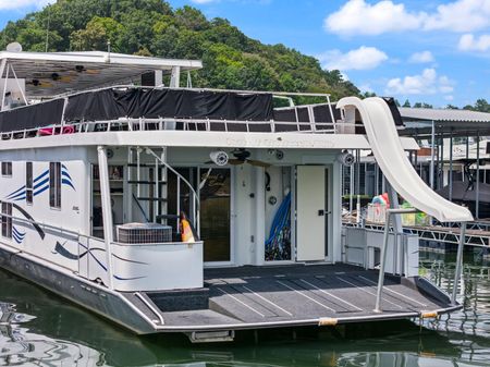 Stardust-cruisers 18-X-100-HOUSEBOAT image