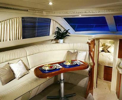 Sea Ray 380 Aft Cabin image