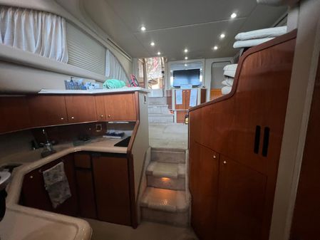 Sea Ray 380 Aft Cabin image