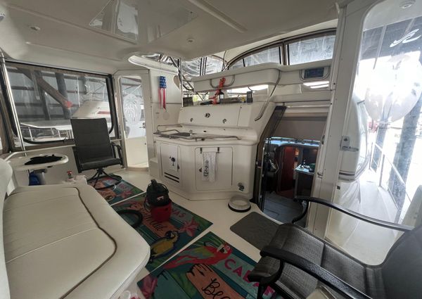 Sea Ray 380 Aft Cabin image