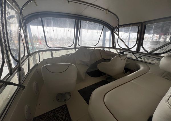 Sea Ray 380 Aft Cabin image