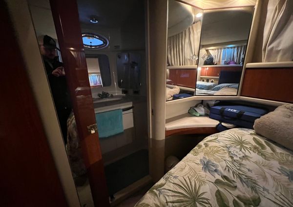 Sea Ray 380 Aft Cabin image