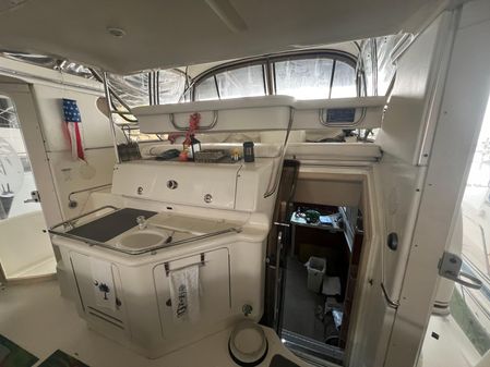 Sea Ray 380 Aft Cabin image