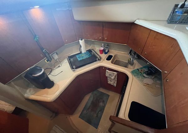 Sea Ray 380 Aft Cabin image