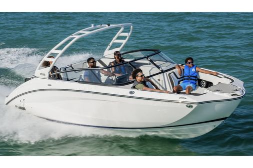 Yamaha-boats 252S image