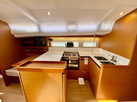 Jeanneau Sun Odyssey 440 image