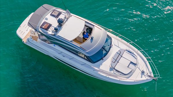 Riviera 4600 Sport Yacht image