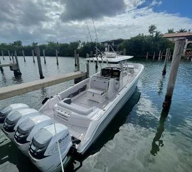 Nor-Tech 390 Center Console 