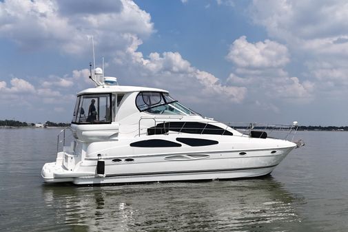 Cruisers Yachts 405 Express Motoryacht image