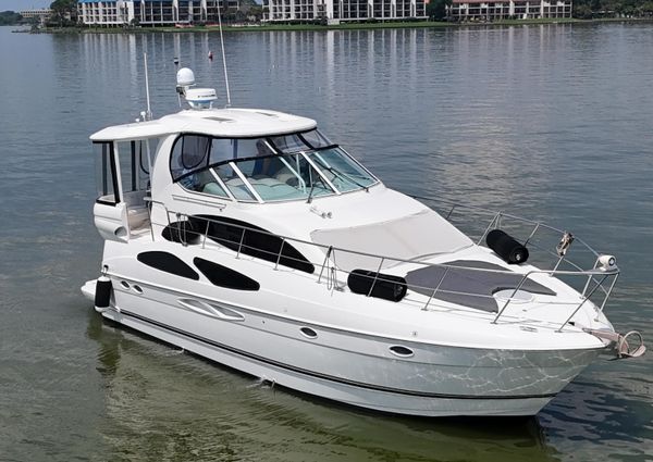 Cruisers Yachts 405 Express Motoryacht image