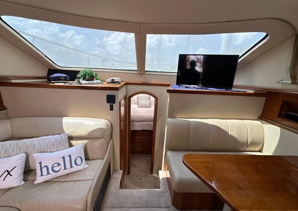 Cruisers Yachts 405 Express Motoryacht image