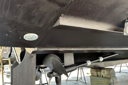 Cruisers Yachts 405 Express Motoryacht image