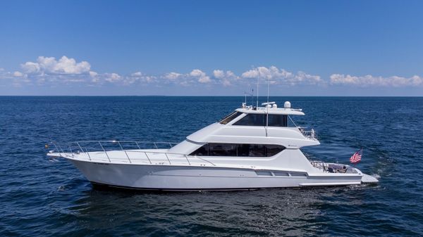 Hatteras 70 Convertible 