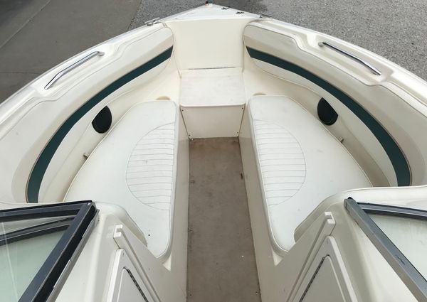 Rinker 232-CAPTIVA-BOWRIDER image