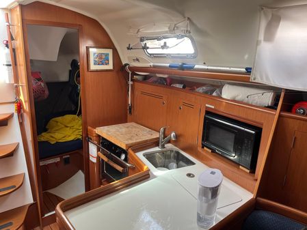 Beneteau-america 343 image