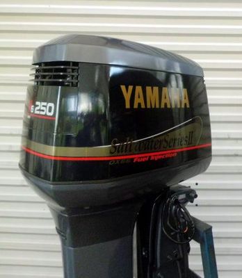 Yamaha Boats 250HP 25 INCH SHAFT .. Electronic Fuel Injected, SaltWater Series II .. 2-STROKE OUTBOARD MOTOR - main image