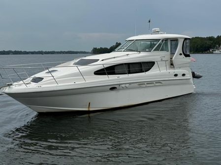 Sea Ray 390 Motor Yacht image