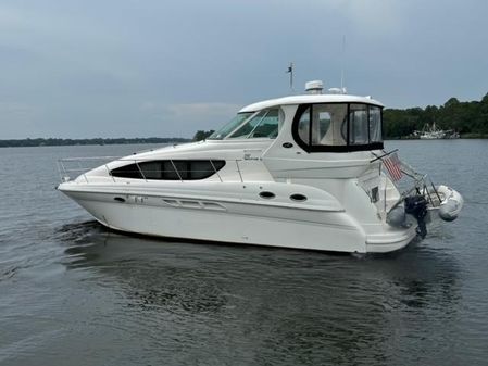 Sea Ray 390 Motor Yacht image