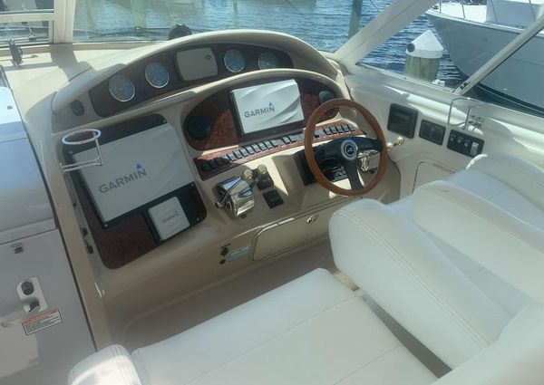 Sea Ray 390 Motor Yacht image