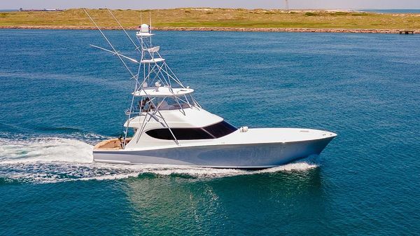 Hatteras 63 GT