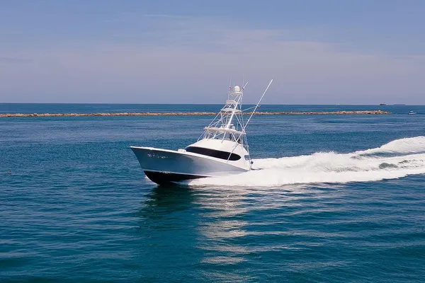 Hatteras 63 GT image