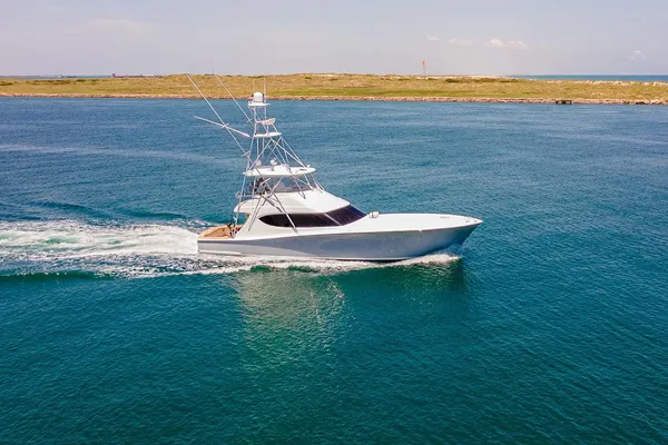 Hatteras 63 GT image