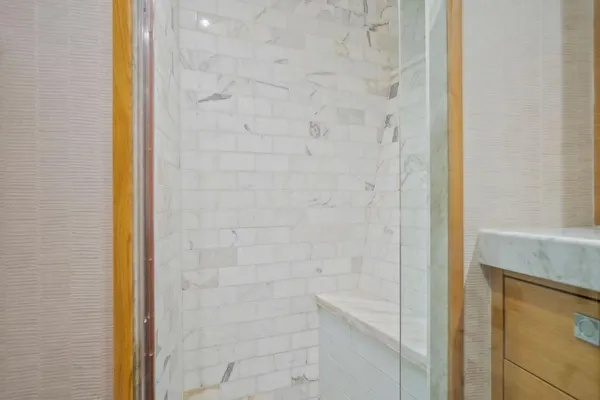 Hatteras 63 GT image