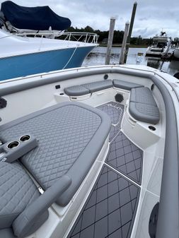 Boston-whaler 350-OUTRAGE image