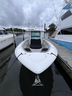 Boston Whaler 350 Outrage image