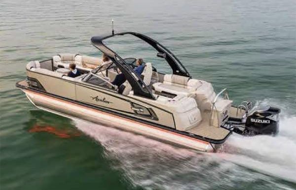 2023 Avalon Excalibur LTD Quad Lounge Windshield
