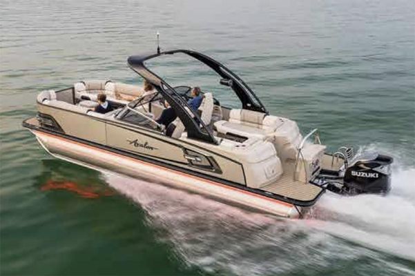 Avalon Excalibur LTD Quad Lounge Windshield - main image