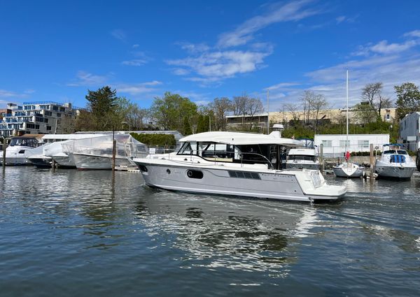 Beneteau 41-SWIFT-TRAWLER-SEDAN image