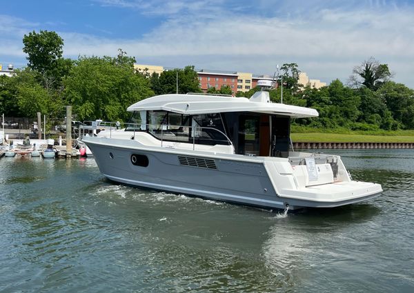 Beneteau 41-SWIFT-TRAWLER-SEDAN image