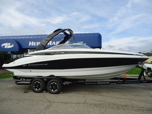 Crownline 255 SS - main image