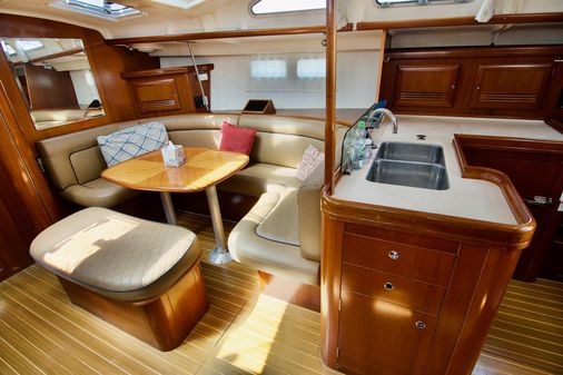 Beneteau 473 Oceanis image