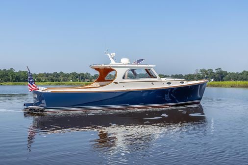 Hinckley Picnic Boat EP image