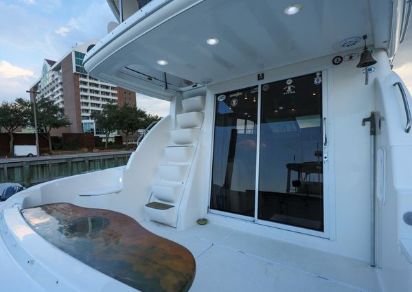 Meridian 411 Sedan image