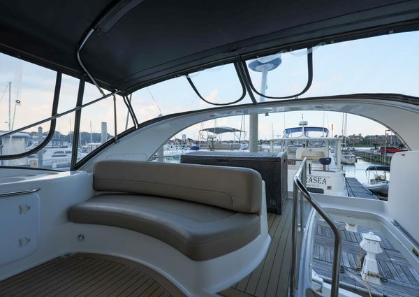 Meridian 411 Sedan image