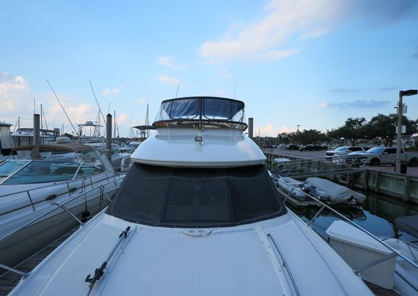 Meridian 411 Sedan image