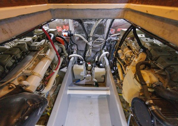 Meridian 411 Sedan image