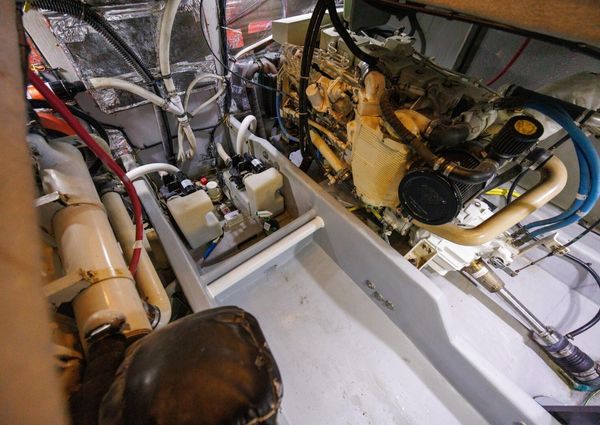 Meridian 411 Sedan image