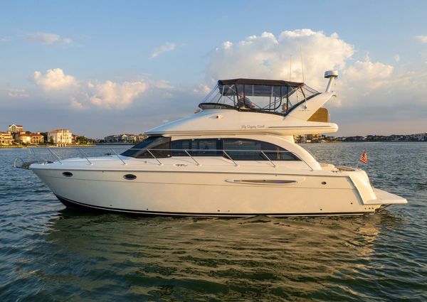 Meridian 411 Sedan image