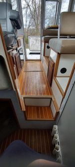 Osprey 30 Long Cabin image