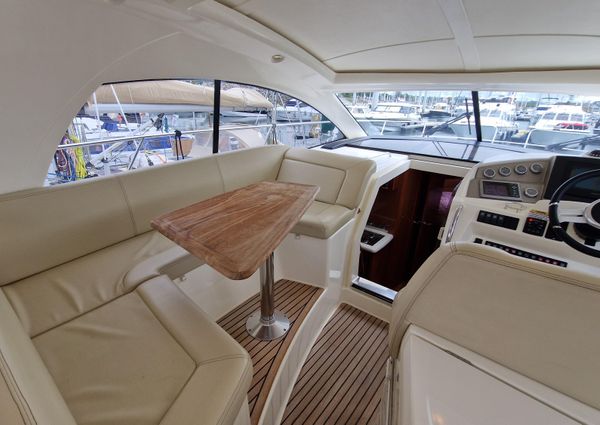 Jeanneau Prestige 38 S. image