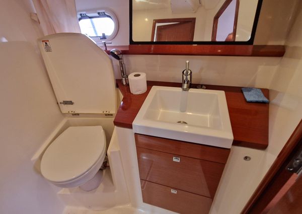 Jeanneau Prestige 38 S. image