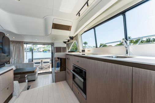 Azimut 50 Flybridge image