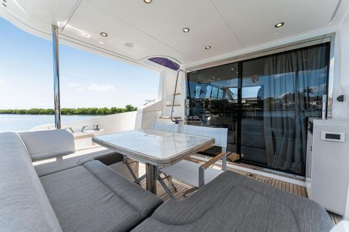 Azimut 50 Flybridge image