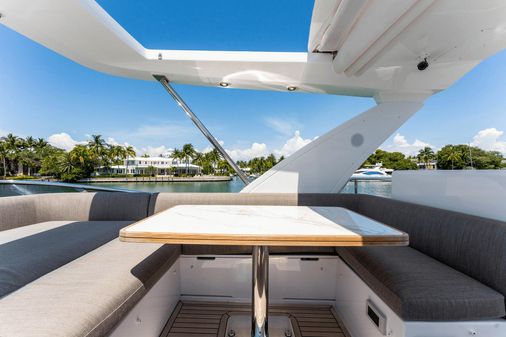 Azimut 50 Flybridge image