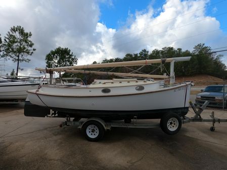 Herreshoff 18 image