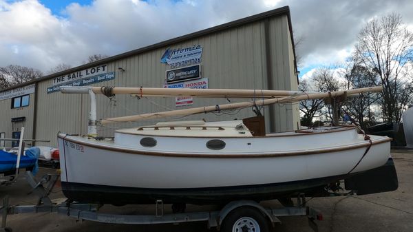 Herreshoff 18 